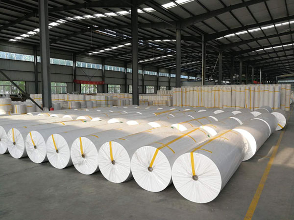 栖霞狭缝式涤纶纺粘无纺布